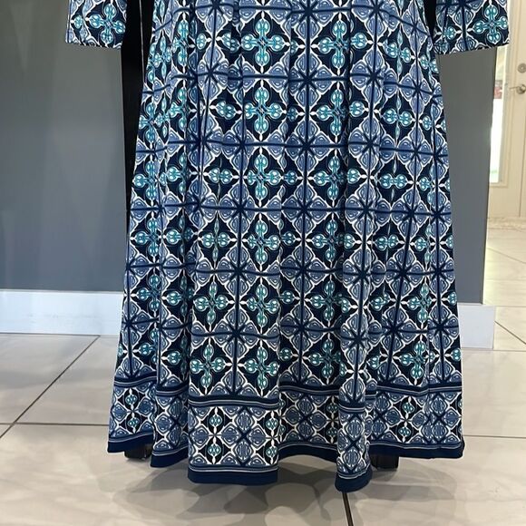 New! Jersey knit blue print A-line 3/4 sleeve pull over midi dress - Picture 5 of 16